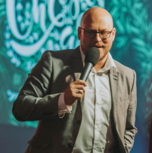 Immagine di Doug I. Jones